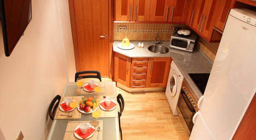 Apartamentos Good Stay Prado Madrid Cameră foto