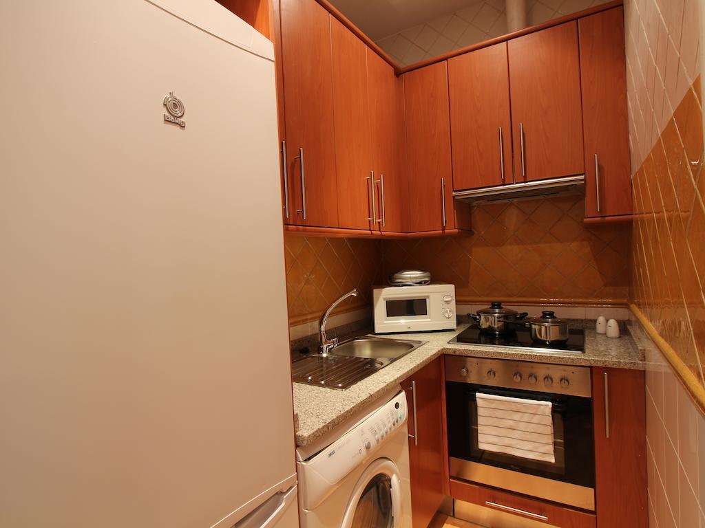 Apartamentos Good Stay Prado Madrid Cameră foto