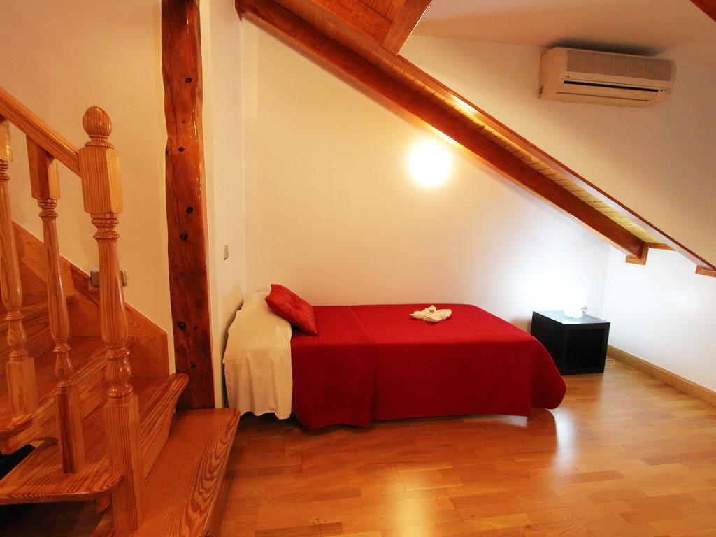 Apartamentos Good Stay Prado Madrid Cameră foto