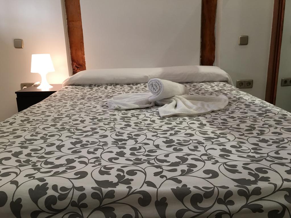 Apartamentos Good Stay Prado Madrid Exterior foto