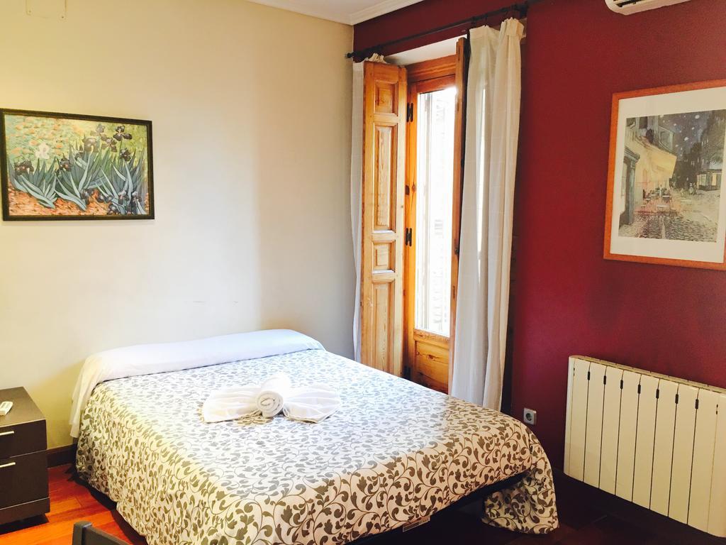 Apartamentos Good Stay Prado Madrid Exterior foto