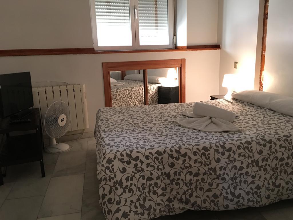Apartamentos Good Stay Prado Madrid Exterior foto