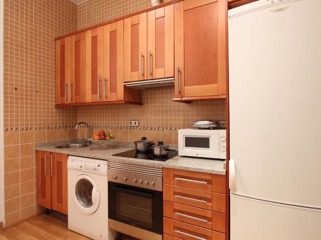 Apartamentos Good Stay Prado Madrid Cameră foto