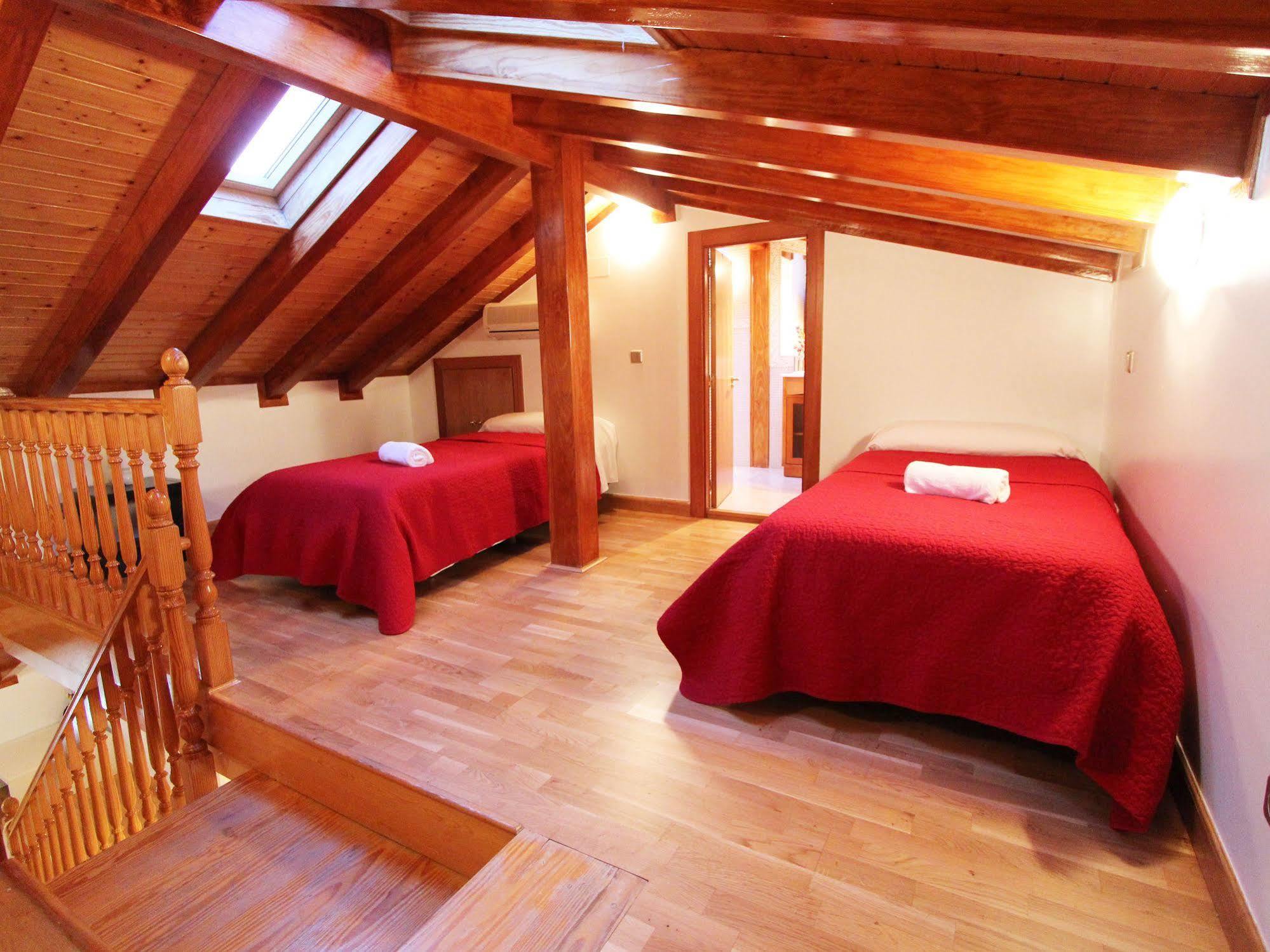 Apartamentos Good Stay Prado Madrid Exterior foto